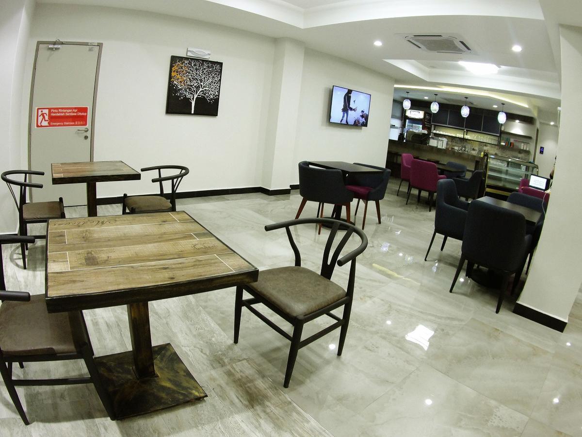 Meriton Inn Kuantan Exterior foto